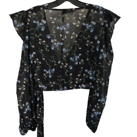 Boohoo WOVEN FLORAL PUFF SLEEVE WRAP BLOUSE SZ 6 - Picture 6 of 14